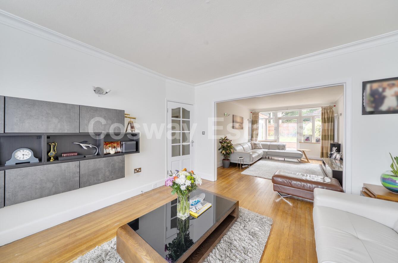 Pangbourne Drive, Stanmore, HA7, Stanmore